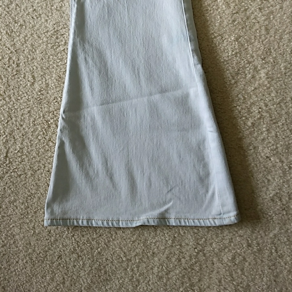 Express Jeans - Picture 3 of 8